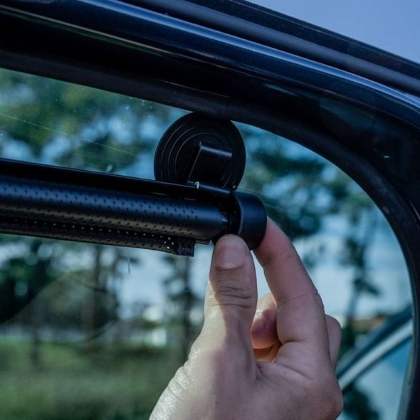 EZIMOOV SLUNEČNÍ ROLETA EZI SUN ROLLER - SLUNEČNÍ ROLETY A CLONY - AUTOSEDAČKY A PŘÍSLUŠENSTVÍ