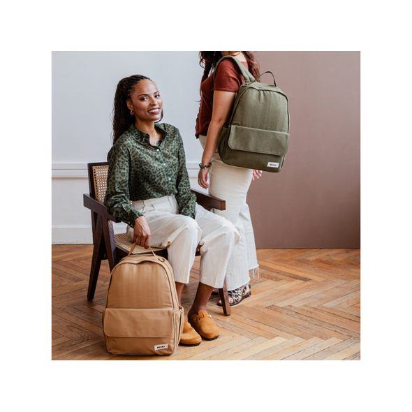 BEABA PŘEBALOVACÍ BATOH TOKYO COGNAC - PŘEBALOVACÍ BATOHY - KOČÁRKY A PŘÍSLUŠENSTVÍ