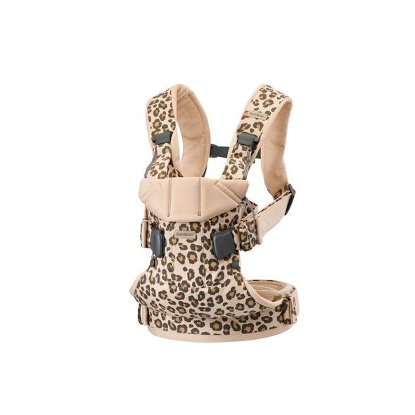 BABYBJÖRN ERGONOMICKÉ NOSÍTKO ONE BEIGE/LEOPARD COTTON - ERGONOMICKÁ NOSÍTKA - NOŠENÍ & SPORT