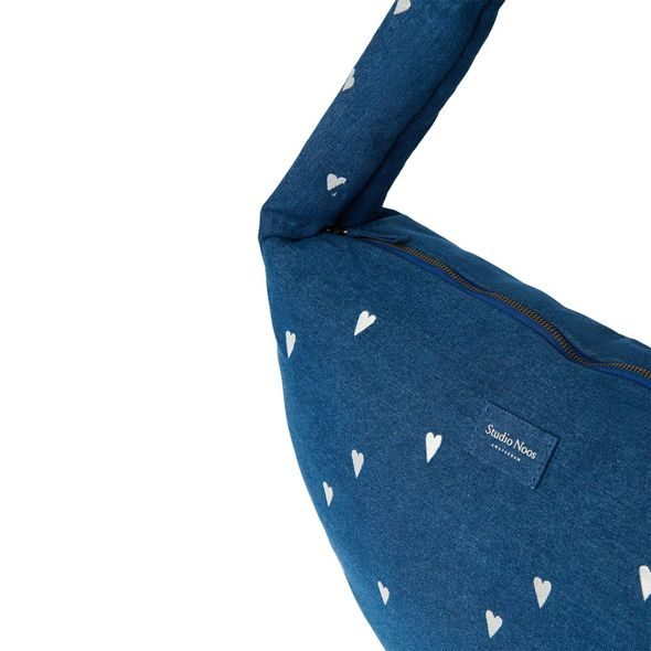 STUDIO NOOS DENIM CROSS BODY BAG | HEARTS DARK BLUE WHITE HEARTS - DOPLŇKY - PRO MAMINKY