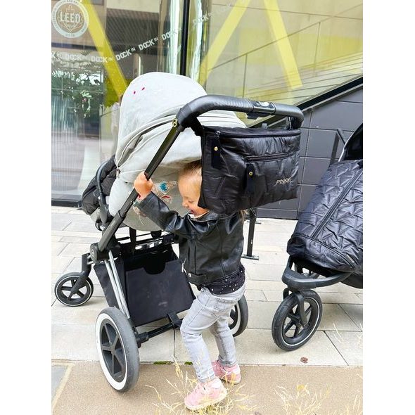 PINKIE ORGANIZÉR VEE BLACK CLOSED - ORGANIZÉRY A KOŠÍKY - KOČÁRKY A PŘÍSLUŠENSTVÍ