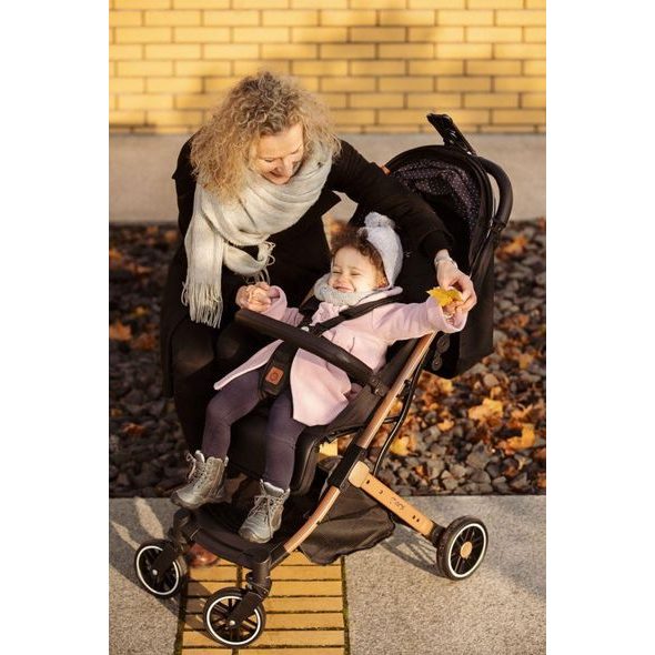 MOMI ESTELLE ČERNÝ - GOLFOVÉ KOČÁRKY - KOČÁRKY A PŘÍSLUŠENSTVÍ