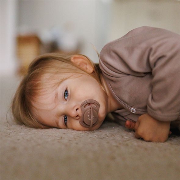 BABYONO DUDLÍKY SILIKONOVÉ SYMETRICKÉ 18M+, 2 KS - ŠIDÍTKA A DOPLŇKY - KRMENÍ