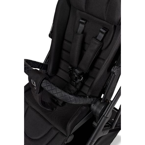 MOON PIÚ BLACK CHROME - ONYX - DVOJKOMBINACE - KOČÁRKY A PŘÍSLUŠENSTVÍ