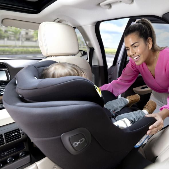 GRACO SNUGGO™ R129 MIDNIGHT - AUTOSEDAČKY 0-18KG - AUTOSEDAČKY A PŘÍSLUŠENSTVÍ