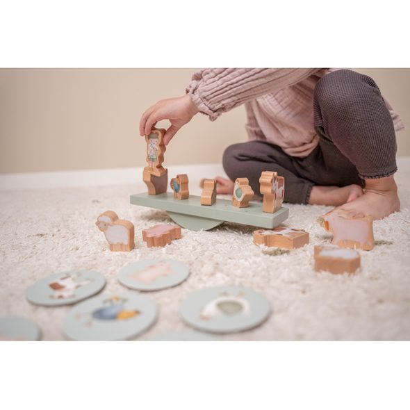 LITTLE DUTCH BALANČNÍ HRA DŘEVĚNÁ FARMA - AKTIVNÍ HRAČKY - PRO DĚTI