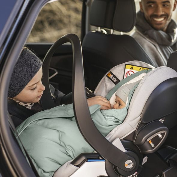 VOKSI® MOVE GREY CREAM NEW - FUSAKY DO AUTOSEDAČKY - AUTOSEDAČKY A PŘÍSLUŠENSTVÍ