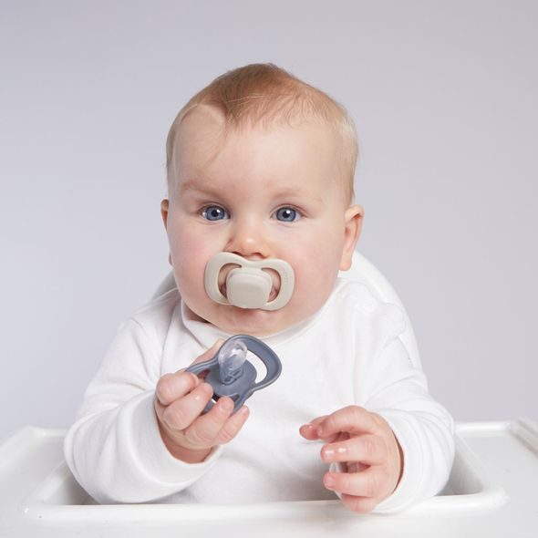 B.BOX DUDLÍKY SILIKONOVÉ 6M+, 2 KS - BLUSH/LATTE - ŠIDÍTKA A DOPLŇKY - KRMENÍ