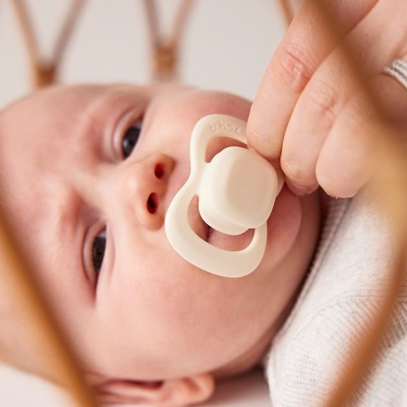 B.BOX DUDLÍKY Z PŘÍRODNÍHO KAUČUKU 0-6M, 2KS - VANILLA/LATTE - ŠIDÍTKA A DOPLŇKY - KRMENÍ