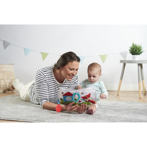 TINY LOVE ZÁVĚSNÁ KNÍŽKA MEADOW DAYS - HRAČKY K ZAVĚŠENÍ - PRO DĚTI