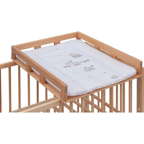 SCARLETT PŘEBALOVACÍ PULT OGY NA POSTÝLKU PŘÍRODNÍ S PŘEBALOVACÍ PODLOŽKOU OSLÍK BÍLÝ - PŘEBALOVACÍ PULTY - PŘEBALOVÁNÍ