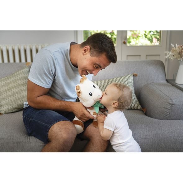 VULLI VELKÁ PLYŠOVÁ ŽIRAFA SOPHIE, 35 CM - PLYŠOVÁ ZVÍŘATA - PRO DĚTI