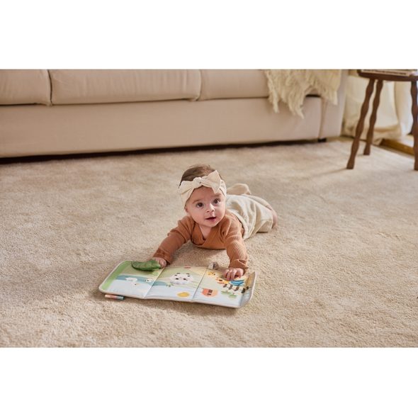 TINY LOVE KNÍŽKA S AKTIVITAMI PRO HRU NA BŘÍŠKU FARMERS FUNDAY - HRA NA BŘÍŠKU - PRO DĚTI