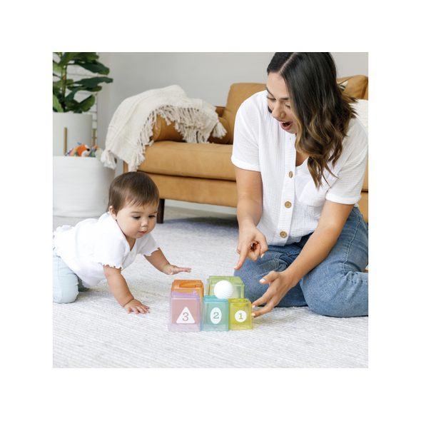 INFANTINO SADA STOHOVACÍCH KELÍMKŮ A MÍČKU - STOHOVACÍ HRAČKY - PRO DĚTI