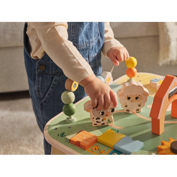 TINY LOVE STOLEK S AKTIVITAMI DŘEVĚNÝ FARMERS FUNDAY - DŘEVĚNÉ HRAČKY - PRO DĚTI