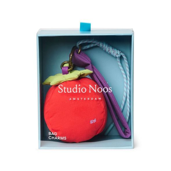 STUDIO NOOS BAG CHARM PŘÍVĚŠEK NA TAŠKU/BATOH RAJČE - DOPLŇKY - PRO MAMINKY