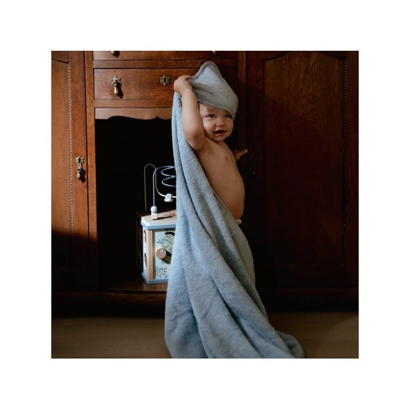LITTLE DUTCH OSUŠKA S KAPUCÍ 100X100 CM PURE DENIM BLUE - OSUŠKY A DĚTSKÉ ŽUPANY - KOUPÁNÍ A ZDRAVÍ