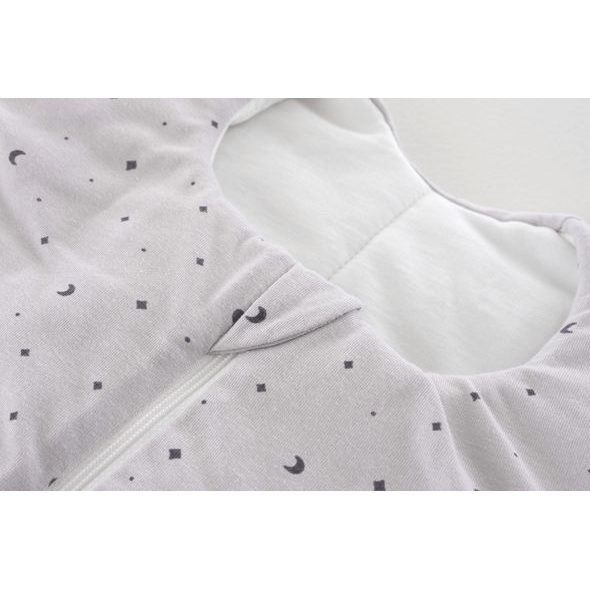 TRÄUMELAND SPACÍ PYTEL „TO GO“ MOON GRAU 110 - SPACÍ PYTLE - SPINKÁNÍ