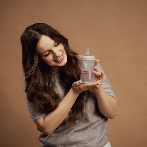 CANPOL BABIES LAHEV ANTIKOLIKOVÁ NATURAL SHAPE 260ML - KOJENECKÉ LAHVE - KRMENÍ