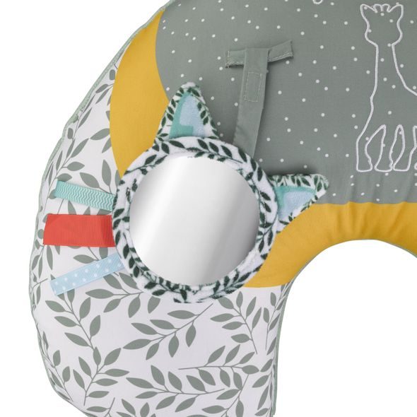 VULLI HRACÍ DĚTSKÝ POLŠTÁŘEK - HRA NA BŘÍŠKU - PRO DĚTI