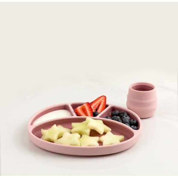 BIBADO SILIKONOVÝ DĚLENÝ TALÍŘ S PŘÍSAVKOU BLUSH - MISKY, TALÍŘKY A PODLOŽKY - KRMENÍ