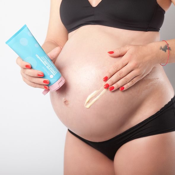 MOMCARE BY LINA KRÉM PROTI STRIÍM - KOSMETIKA V TĚHOTENSTVÍ - PRO MAMINKY