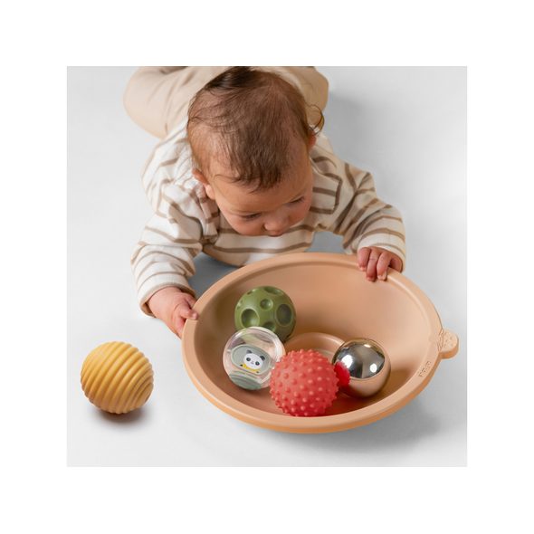 TAF TOYS MÍSA S MÍČKY PRO HRU NA BŘÍŠKU - HRA NA BŘÍŠKU - PRO DĚTI