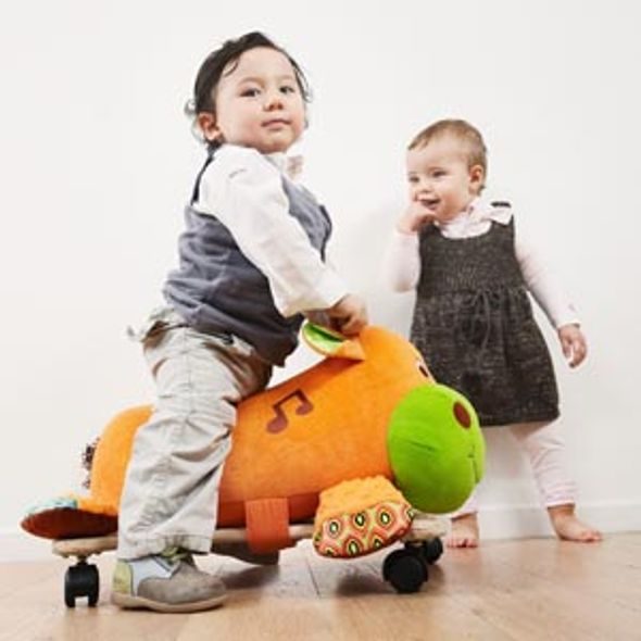 BABYMOOV DŘEVĚNÉ ODRÁŽEDLO HIPPO - POSLEDNÍ KUSY - CHODÍTKA - PRO DĚTI