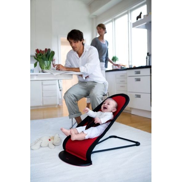 BABYBJÖRN BABYSITTER BALANCE - LEHÁTKA A HOUPADLA - SPINKÁNÍ