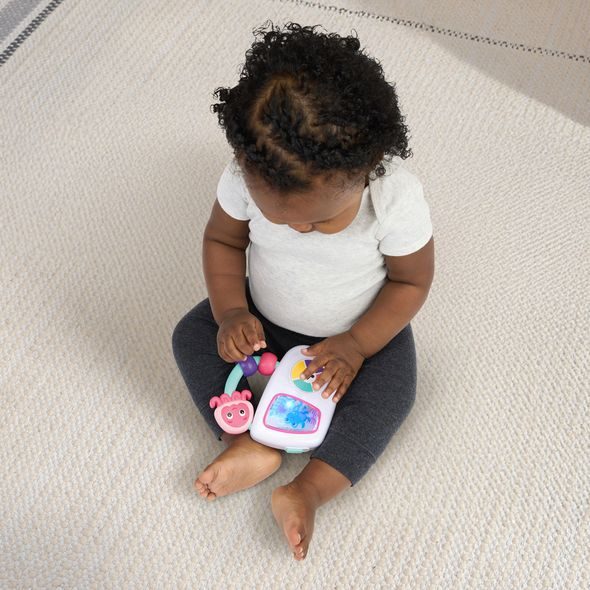 BABY EINSTEIN HRAČKA HUDEBNÍ MULTISENZORICKÁ TUNES JAMMIN JANET™, 3M+ - SENZORICKÉ HRAČKY - PRO DĚTI