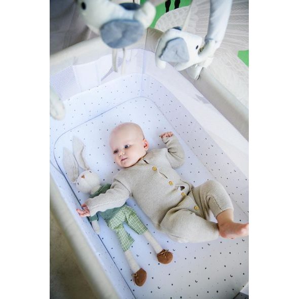 MOMI POSTÝLKA REVO SVĚTLE ŠEDÁ - KOŠÍKY A KOLÉBKY - SPINKÁNÍ