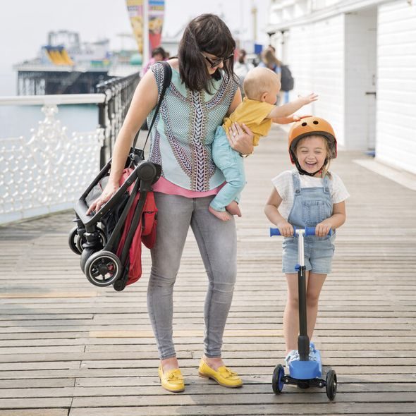 JOIE PACT™ EMBER - GOLFOVÉ KOČÁRKY - KOČÁRKY A PŘÍSLUŠENSTVÍ