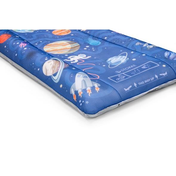 STOKKE® JETKIDS™ CLOUDSLEEPER™ CESTOVNÍ LŮŽKO - CESTOVNÍ POSTÝLKY - SPINKÁNÍ