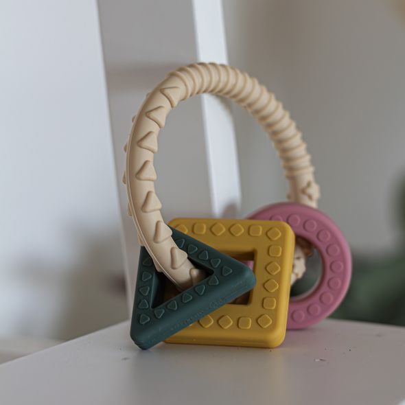 PETITE&MARS KOUSÁTKO SILIKONOVÉ FIGURES 0M+ - KOUSÁTKA - PRO DĚTI