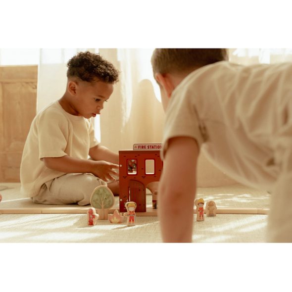 LITTLE DUTCH HASIČSKÁ STANICE DŘEVĚNÁ - LITTLE DUTCH - PRO DĚTI