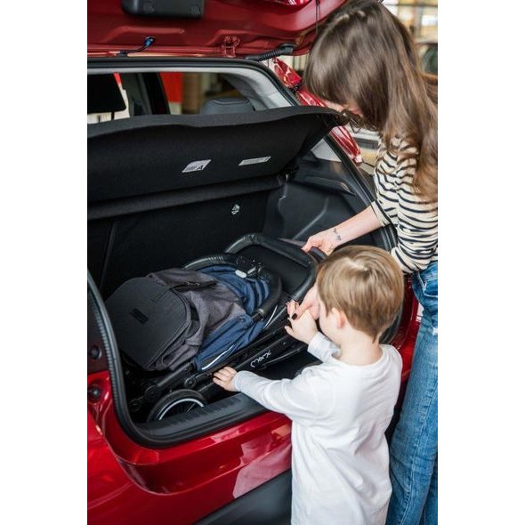 MOMI ESTELLE ČERNÝ - GOLFOVÉ KOČÁRKY - KOČÁRKY A PŘÍSLUŠENSTVÍ