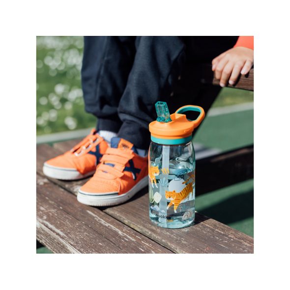 QUOKKA PLASTOVÁ LÁHEV S PÍTKEM GLOW KIDS TIGERS 580 ML - SPORTOVNÍ LAHVE - KRMENÍ