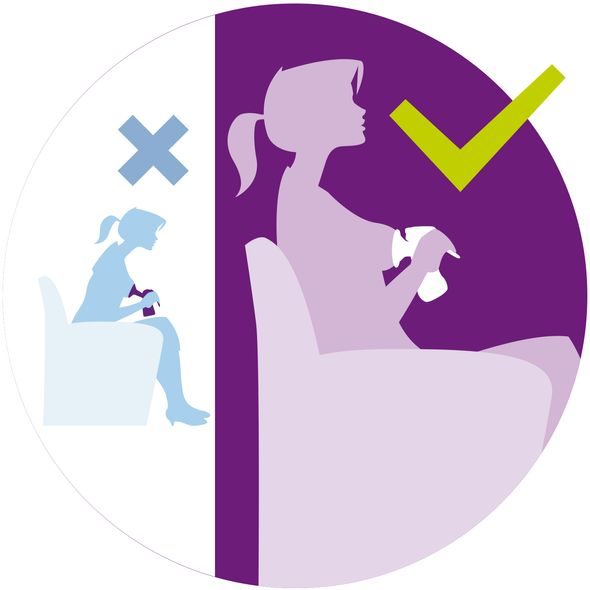 PHILIPS AVENT MANUÁLNÍ ODSÁVAČKA NATURAL + ZÁSOBNÍK 125 ML - ODSÁVAČKY MATEŘSKÉHO MLÉKA - KRMENÍ