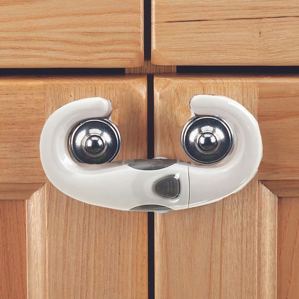 CLIPPASAFE ZÁMEK OTEVÍRÁNÍ SKŘÍNĚK U 1KS - BEZPEČNOST DĚTÍ V DOMÁCNOSTI - KOUPÁNÍ A ZDRAVÍ