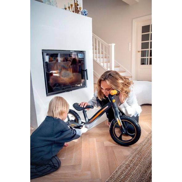 MOMI ODRÁŽEDLO MIZO ČERNÉ - DĚTSKÁ ODRÁŽEDLA - PRO DĚTI