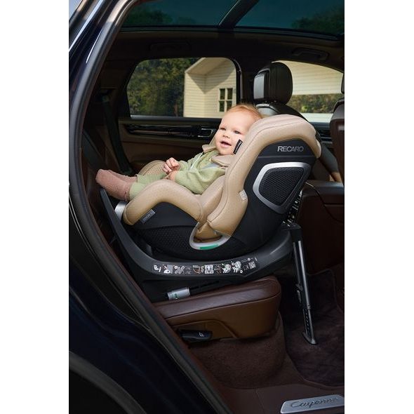 RECARO XENON 1 I-SIZE 2025 40-125CM FRESH BLACK - AUTOSEDAČKY 0-25KG - AUTOSEDAČKY A PŘÍSLUŠENSTVÍ