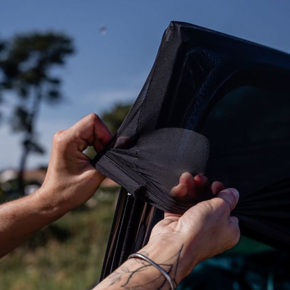 EZIMOOV NAVLÉKACÍ SLUNEČNÍ CLONA EZI SUN SOCKS VEL. S 2KS - SLUNEČNÍKY A CLONY - KOČÁRKY A PŘÍSLUŠENSTVÍ