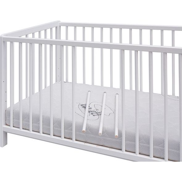 SCARLETT DĚTSKÁ POSTÝLKA SCARLETT K/B S VYNDAVACÍMI PŘÍČKAMI BOROVICE - BÍLÁ 120 X 60 CM - DŘEVĚNÉ POSTÝLKY - SPINKÁNÍ