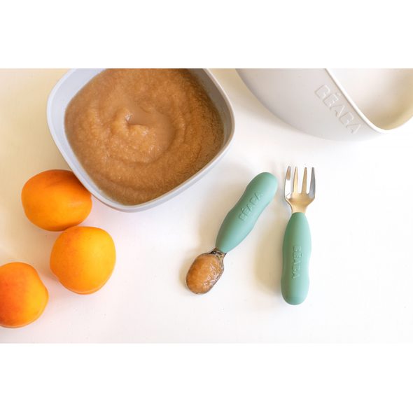 BEABA PRVNÍ TRÉNOVACÍ PŘÍBOR 2-DÍLNÝ SAGE GREEN - LŽIČKY A PŘÍBORY - KRMENÍ