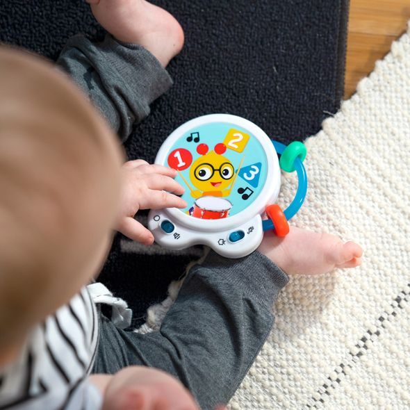 BABY EINSTEIN HRAČKA HUDEBNÍ BUBEN TINY TEMPO™ 3M+ - MOTORICKÉ A HUDEBNÍ - PRO DĚTI