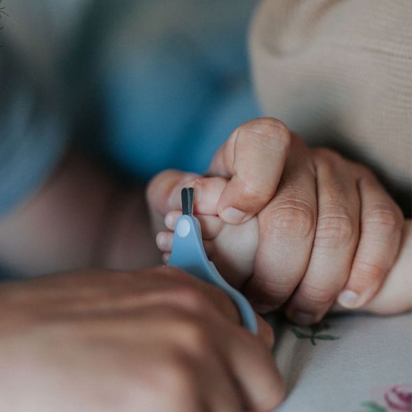 NŮŽKY KOJENECKÉ DREAMS - PÉČE O NEHTY - KOUPÁNÍ A ZDRAVÍ