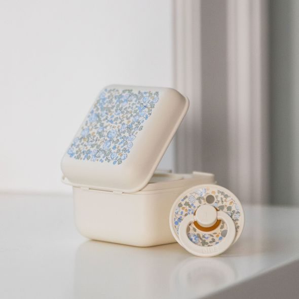 BIBS X LIBERTY KRABIČKA NA DUDLÍKY - ŠIDÍTKA A DOPLŇKY - KRMENÍ