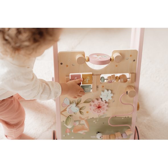 LITTLE DUTCH CHODÍTKO S AKTIVITAMI DŘEVĚNÉ FAIRY GARDEN - CHODÍTKA - PRO DĚTI