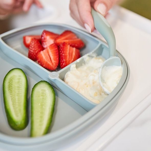 B.BOX DĚLENÝ TALÍŘEK S PŘÍSAVKOU 2V1 - ZELENÝ - MISKY, TALÍŘKY A PODLOŽKY - KRMENÍ