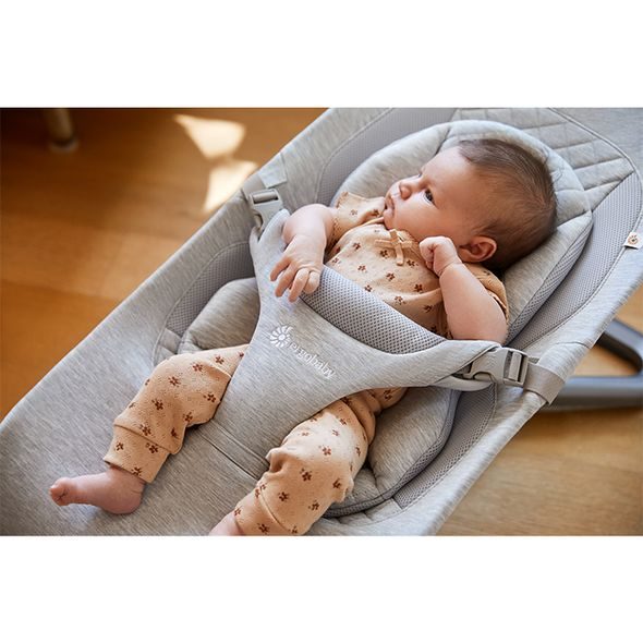 ERGOBABY EVOLVE LEHÁTKO LIGHT GREY - LEHÁTKA A HOUPADLA - SPINKÁNÍ